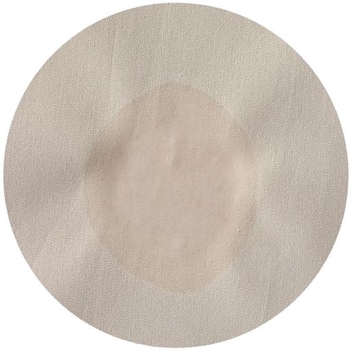 一般的な綿100%素材は汗ジミが…