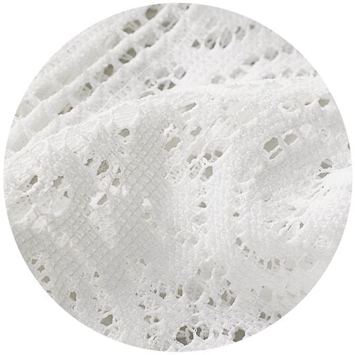 上品な印象の柄レース素材