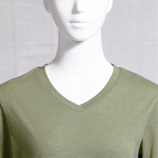 セイジグリーン 襟元