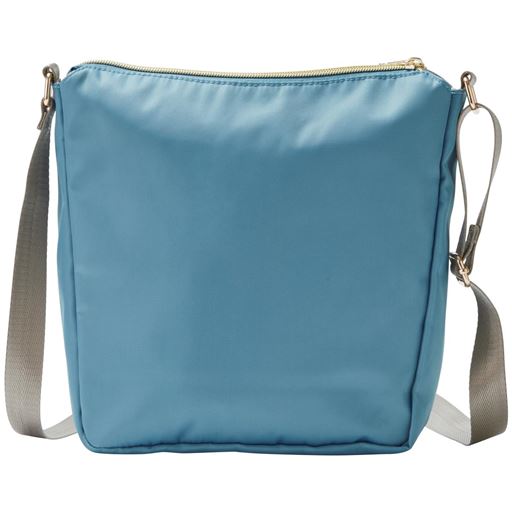 ブルーグリーン<br>背面