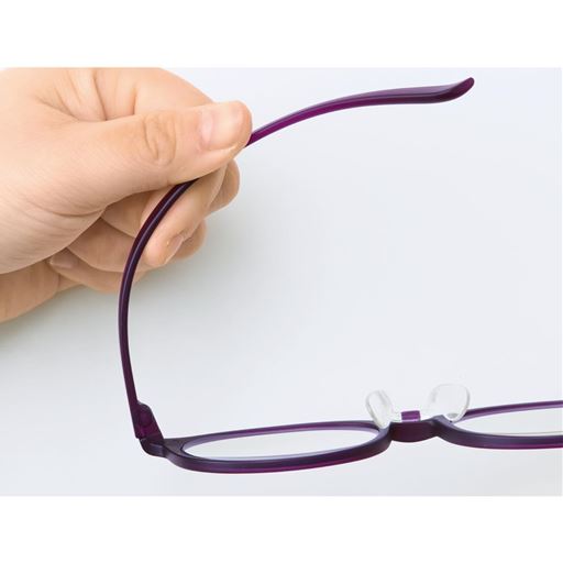 弾性があり、締めつけ感の少ないかけ心地