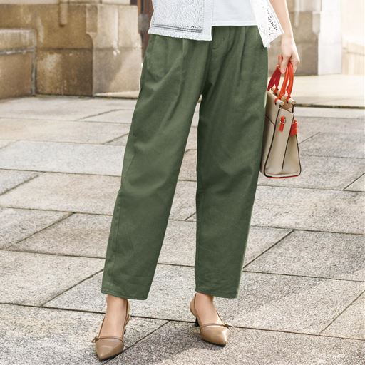 タック入りコットンカーブパンツ