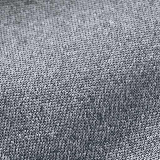 汗をかいてもサラッと爽快なジャージー素材。