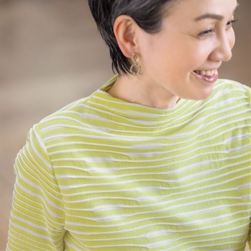 イエローグリーン