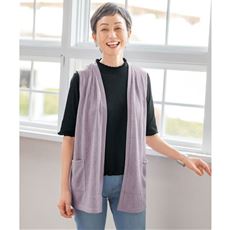 体型カバーできる透かし編みベスト