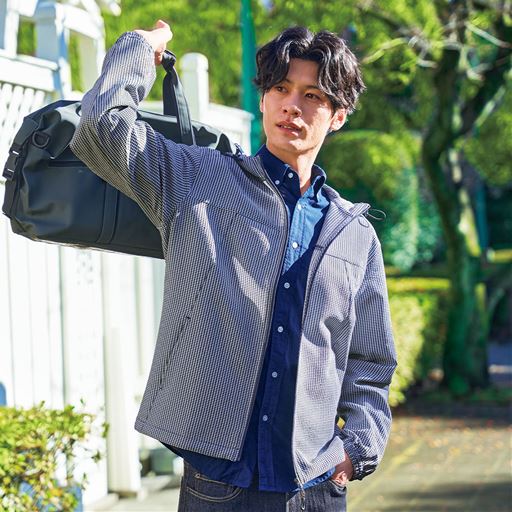 タテストレッチで腕をあげる時などもラクに動けます