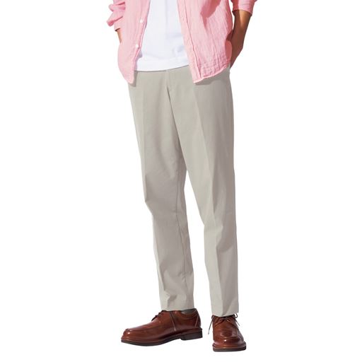 ライトグレー コーディネート例