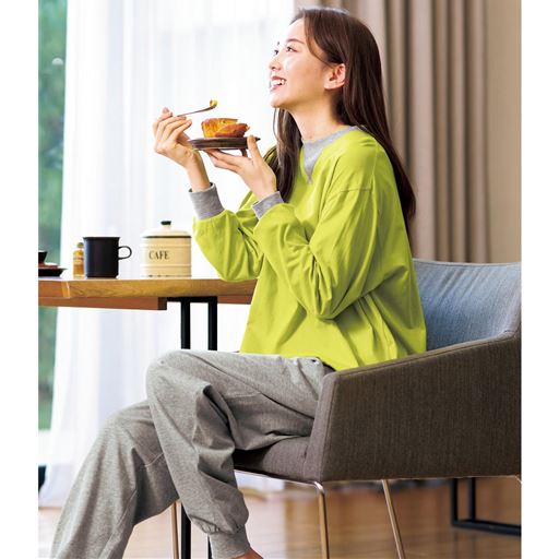 イエローグリーン コーディネート例