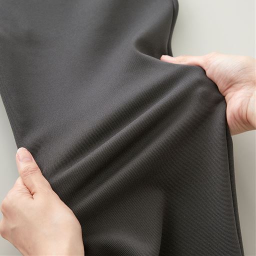 伸びて動きやすい!