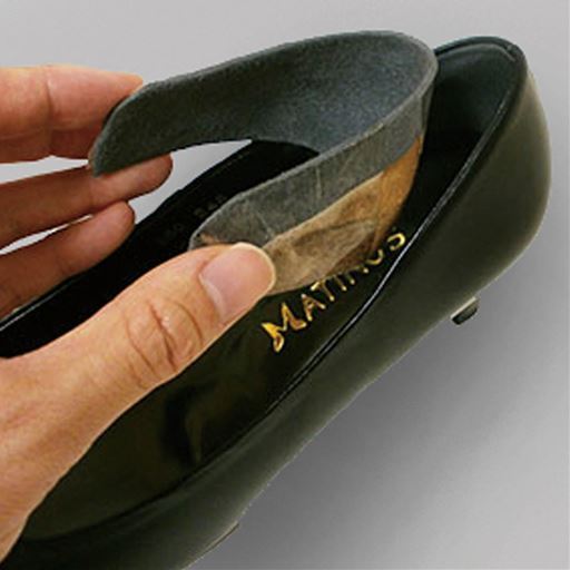 銀座マティノス かかとパカパカストッパー