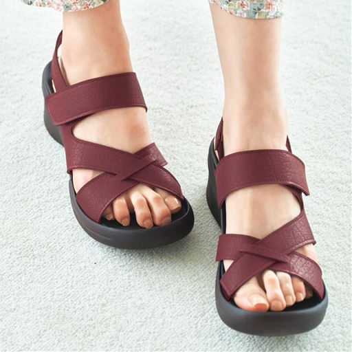 レッドブラウン