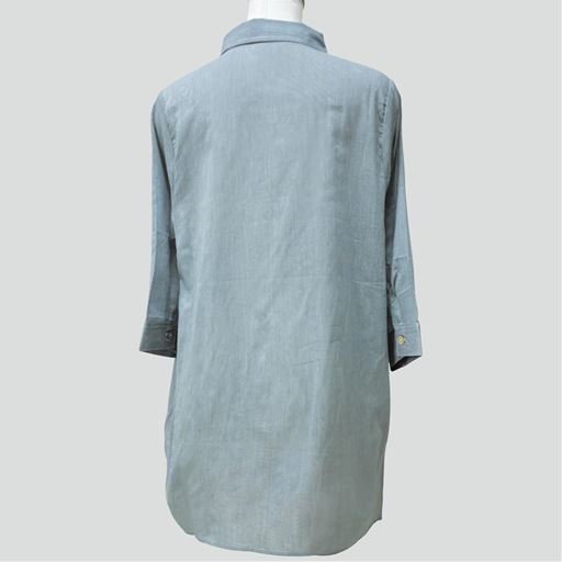 ネイビー系 バックスタイル