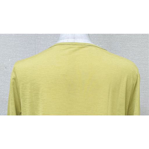 プルオーバー<br><br>バックスタイル