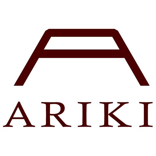 機能性とデザイン性を兼ね備え、「楽でキレイ」を叶えるARIKIの純日本製パンツ。素材も含め、全ての工程を国内で行い、丁寧なものづくりが人気のブランド。