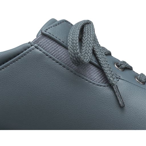 甲外側ファスナーと内側ゴムで脱ぎはきラクチン