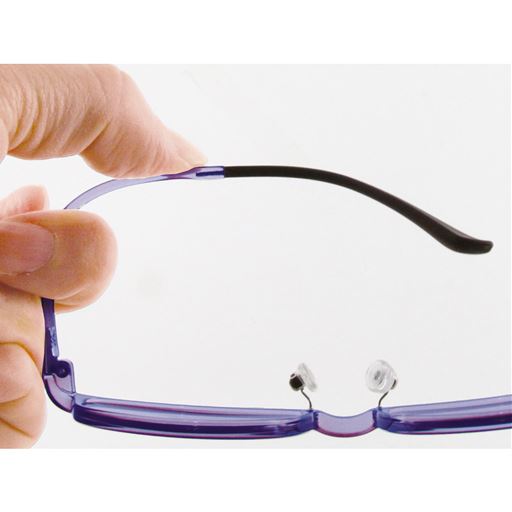 弾性があり締めつけの少ないかけ心地