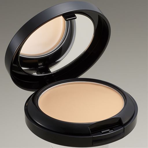 プロシアファンデーションUV