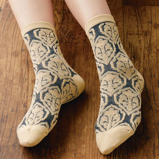 凹凸感が魅力的 足元のアクセントに!