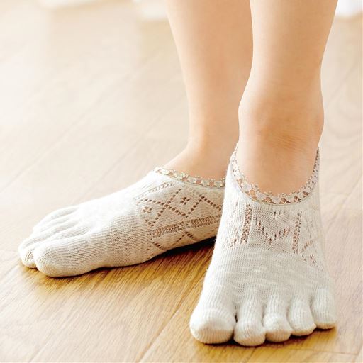 5本指だから足指らくらく♪