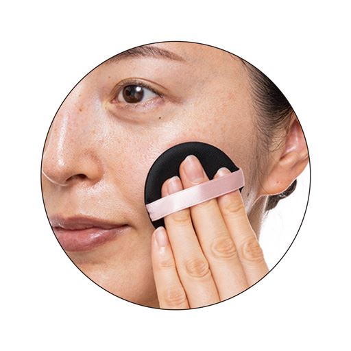 こすらずポンポン乗せるだけ