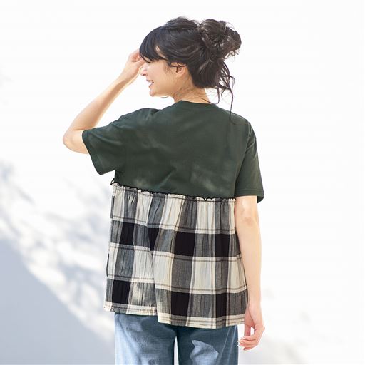 バックスタイル:ブラック系<br>(Tシャツ部分:チャコールグレー)