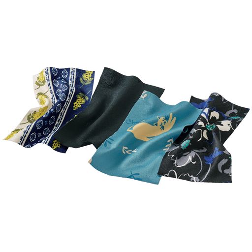 左からネイビー系(ミモザ)、ブラック(無地)、アンティックブルー(ねこ)、ブラックブルー(花)