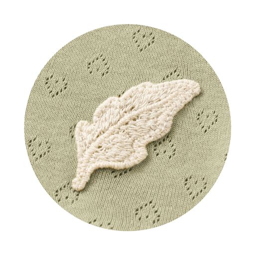 リーフ柄のモチーフ付き