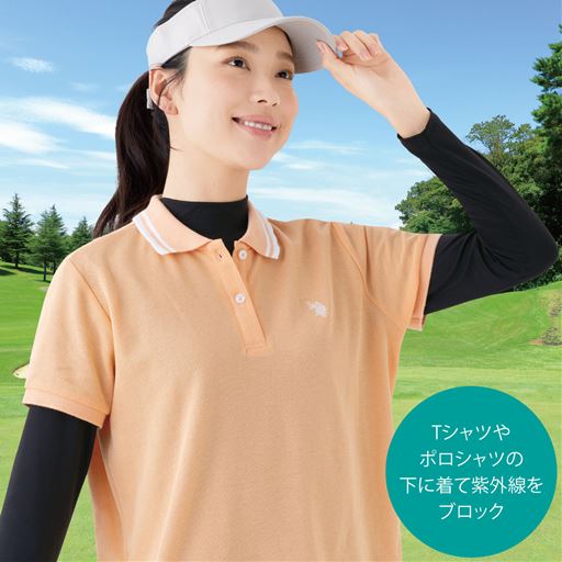 Tシャツやポロシャツの下に着て紫外線をブロック。 ブラック着用例
