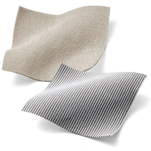 夏に嬉しい快適素材 適度なハリ感のある織物素材。つるっとした微光沢のあるきれいめの表情なので、きちんとした印象でお仕事着としても活躍します。洗濯機で洗えてお手入れも楽々