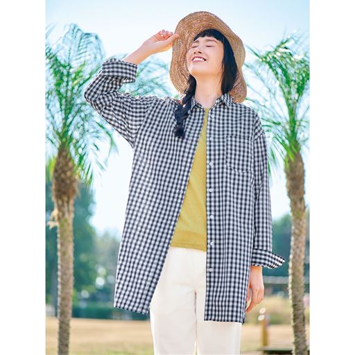 羽織にもなるから1年中ずーっと着られて助かる!ギンガムチェック(ブラック×オフホワイト)コーディネート例