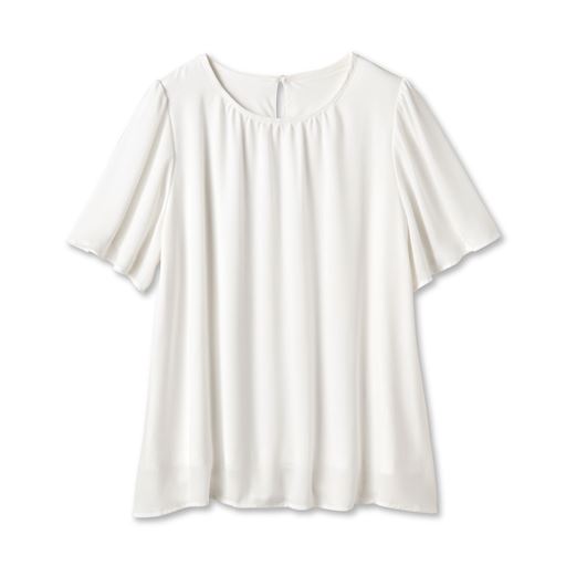 オフホワイト ボトムスを選ばない レギュラー丈