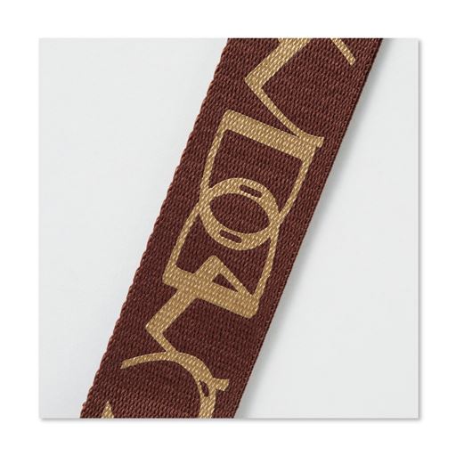 E(エジプトブラウン)