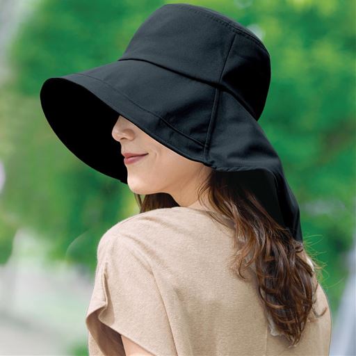 21機能で小顔に見える首筋冷感帽子