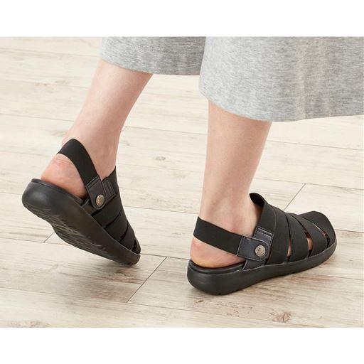 おしゃれなサンダルに