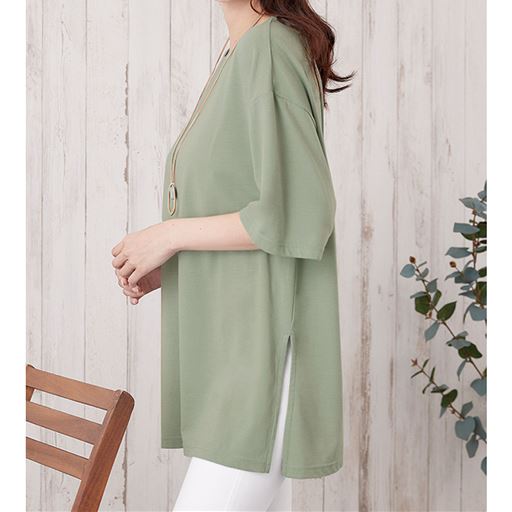 ライトグリーン