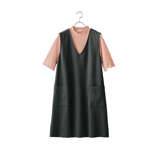 A(チャコール)<br>インナーにカラーものを合わせて