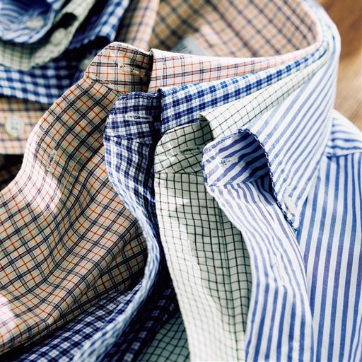 (左から)ベージュ系、ネイビー系、グリーン系、ストライプA