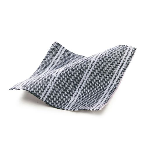 綿麻素材 綿70%麻30%の天然素材、綿の柔らかさと、麻の通気性・速乾性を生かした爽やかな着心地。※天然素材(麻)特有のネップがある場合がございます。