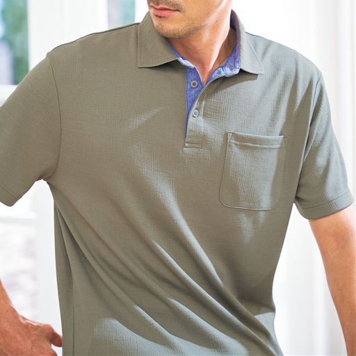 カーキ コーディネート例