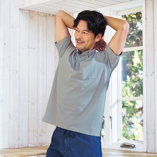 ライトグレー コーディネート例