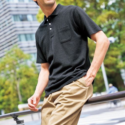 チャコールグレー