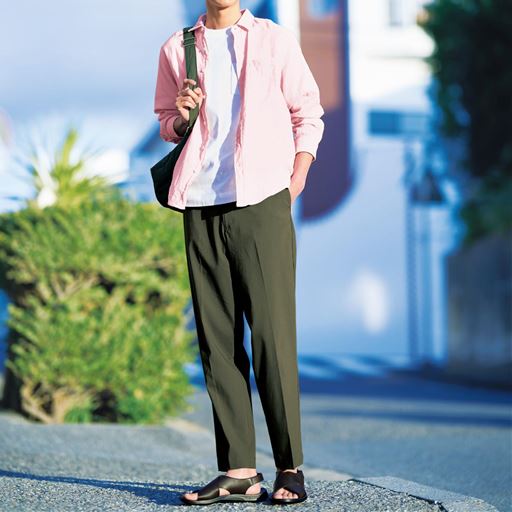 カーキ コーディネート例