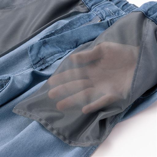 ポケット内布もメッシュ素材で爽やか。