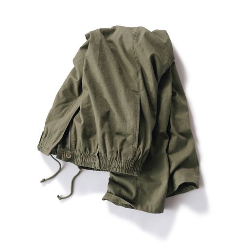 麻の持つ素材な風合いと風通しのよさが魅力