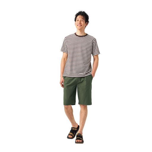 カーキ コーディネート例