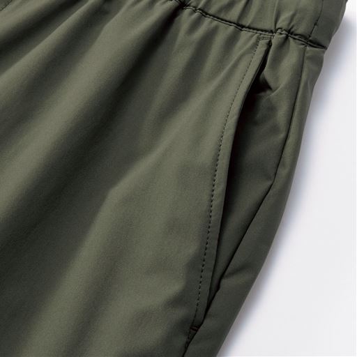 ポケット裏メッシュで乾きも早い。