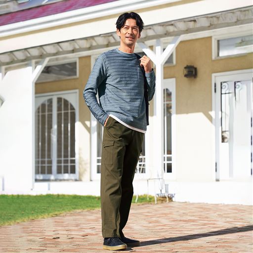 カーキ系 コーディネート例