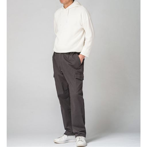 ふつう体型Aさん(身長177cm) Lサイズ/股下76cm着用