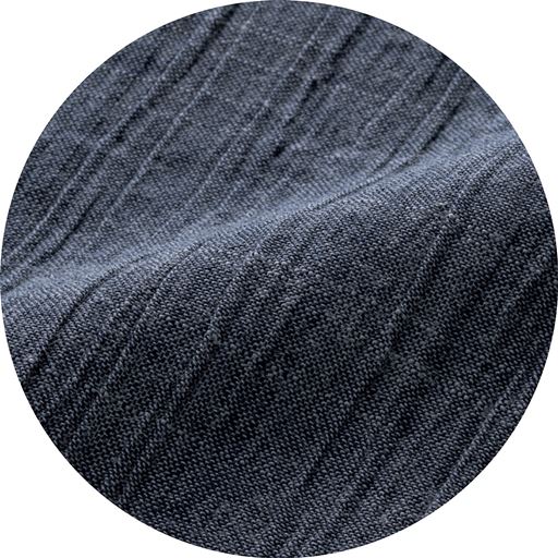 表面にシボ感があり風通しのよい楊柳。