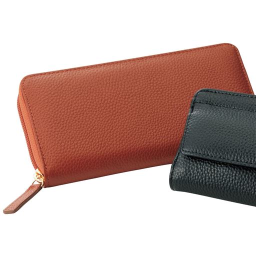 (左)ブラウン(右)ブラック